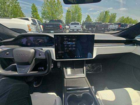 2023 Tesla Model S Plaid AWD