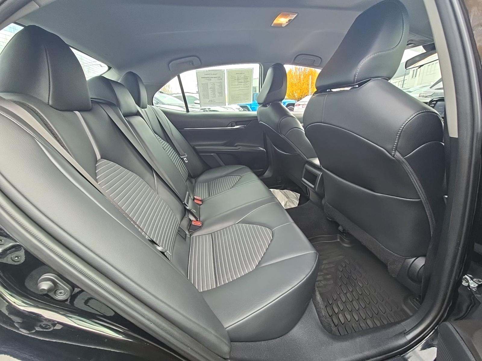 2023 Toyota Camry SE Nightshade FWD