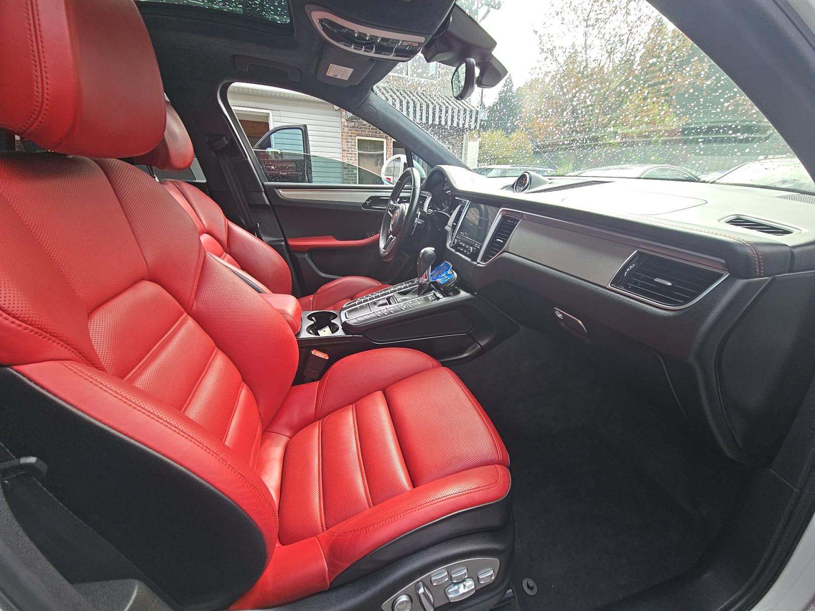 2017 Porsche Macan Turbo AWD