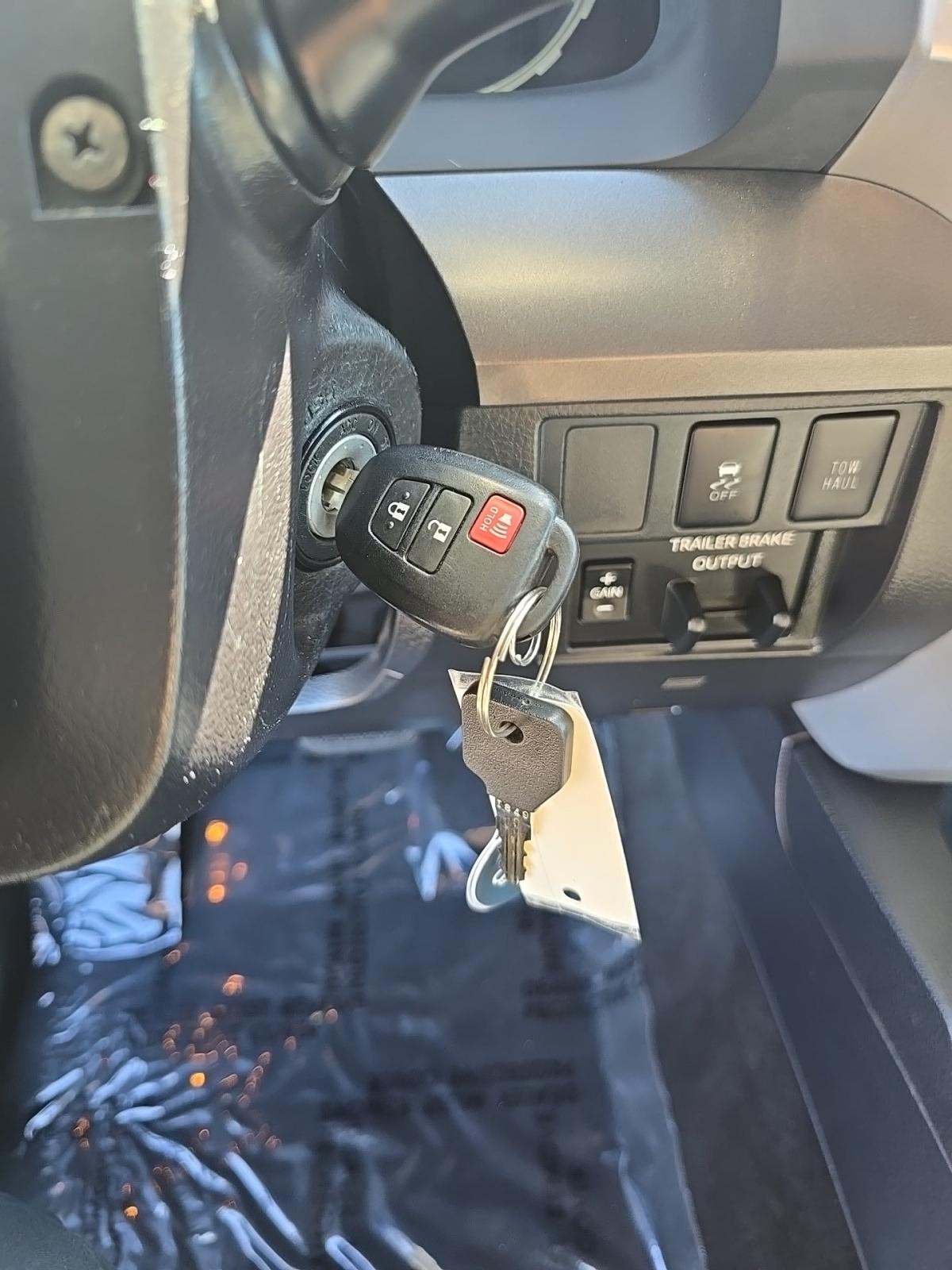 2019 Toyota Tundra SR5 AWD