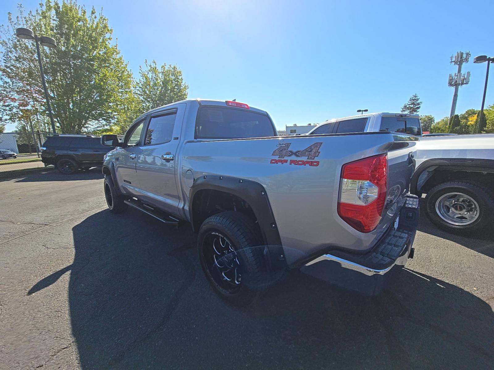 2019 Toyota Tundra SR5 AWD