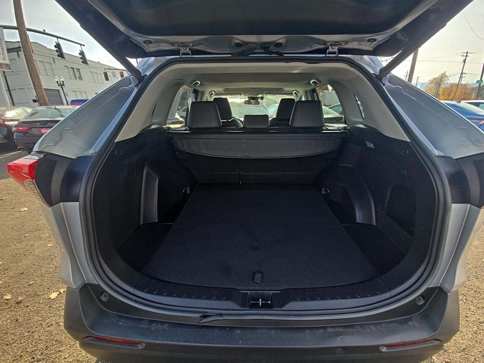 2021 Toyota RAV4 XLE Premium AWD