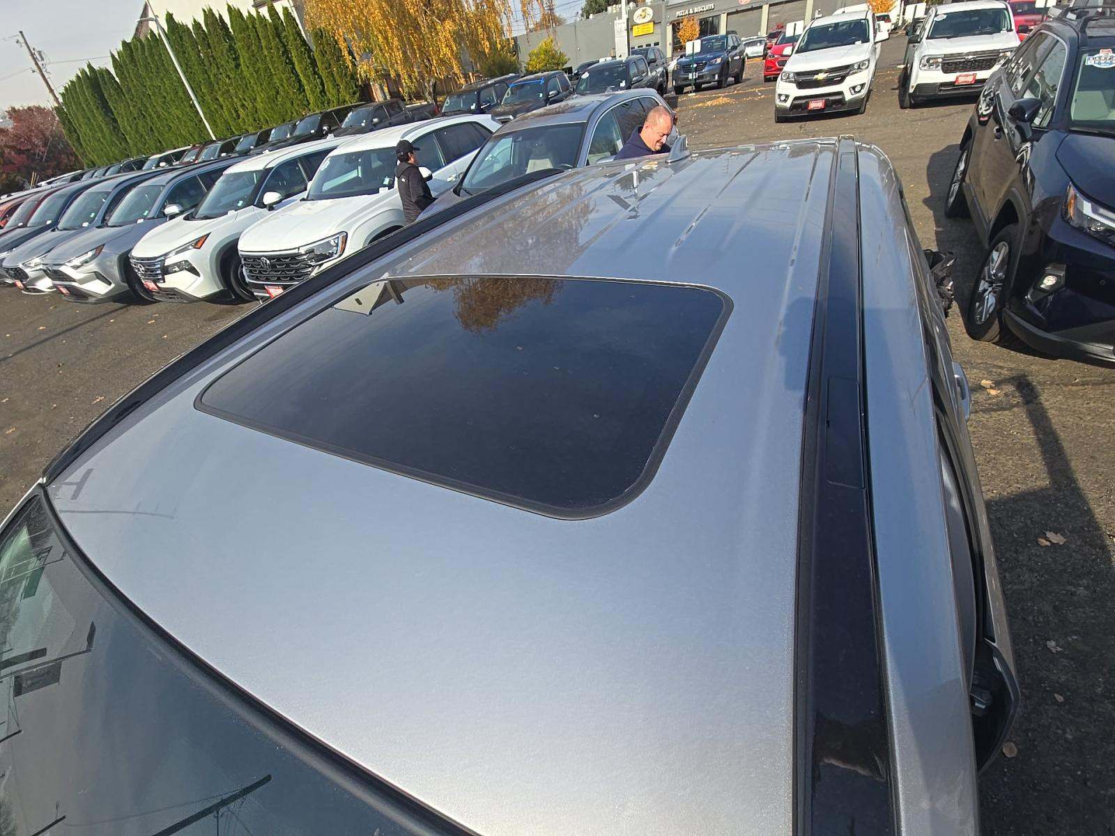 2021 Toyota RAV4 XLE Premium AWD