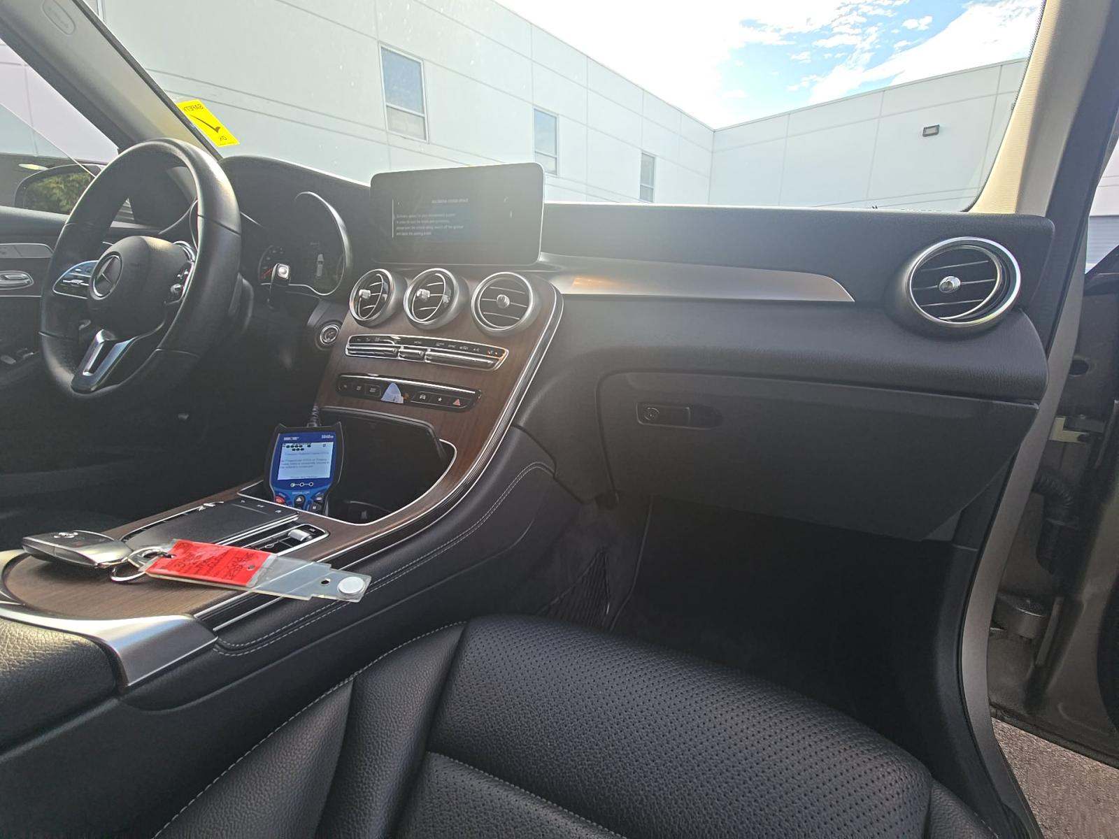 2020 Mercedes-Benz GLC GLC 300 RWD