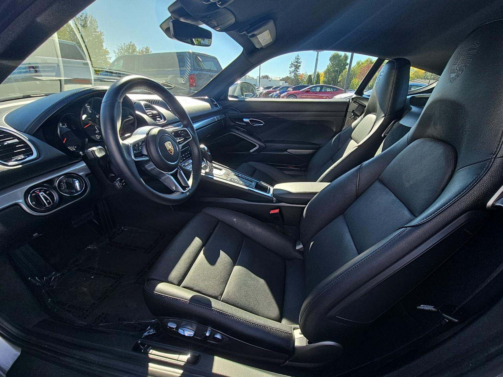 2024 Porsche 718 Cayman Base RWD