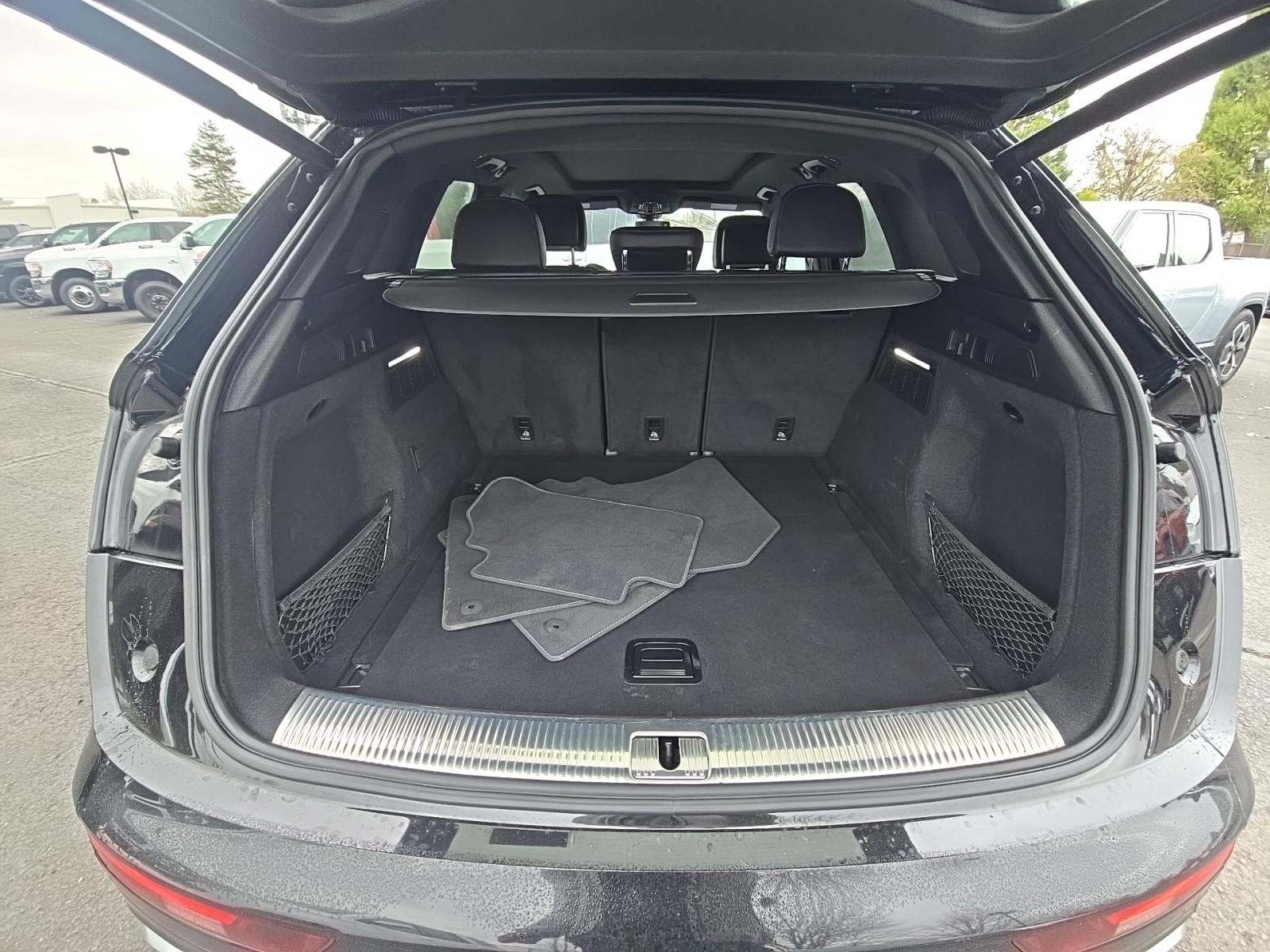 2022 Audi SQ5 Premium Plus AWD