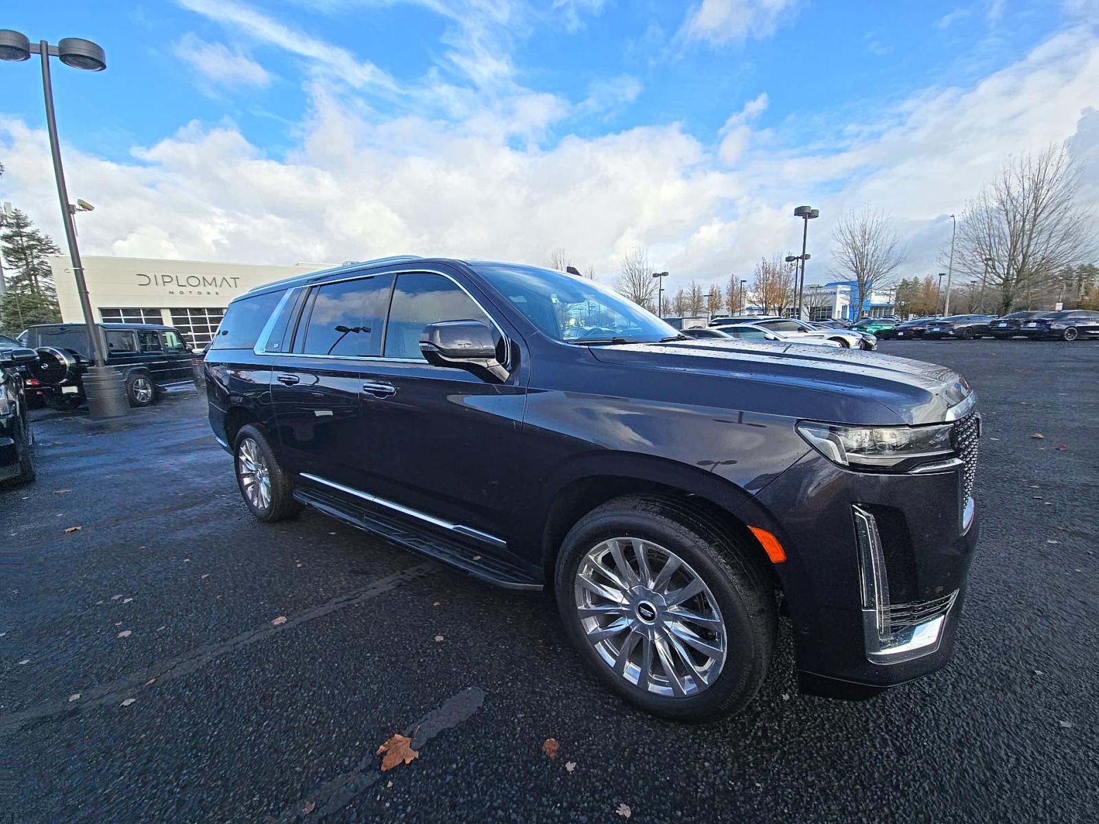 2022 Cadillac Escalade ESV Premium Luxury AWD