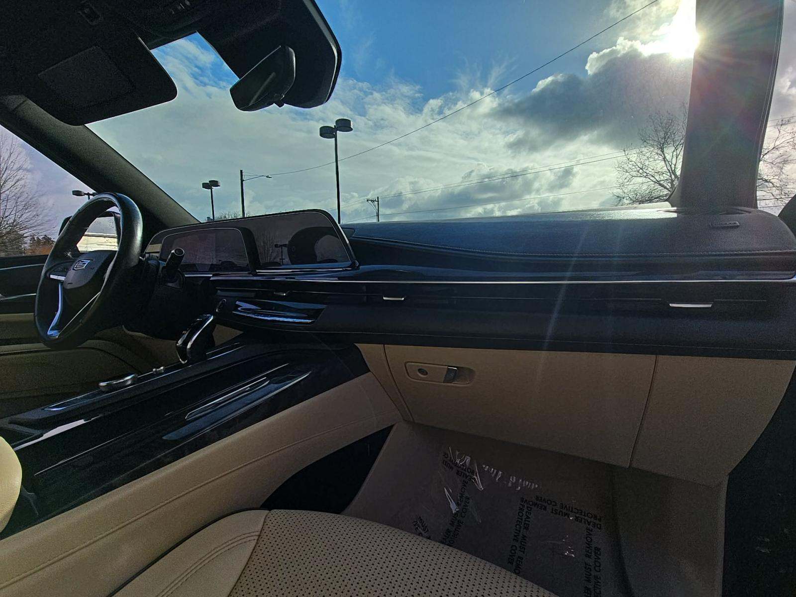 2022 Cadillac Escalade ESV Premium Luxury AWD