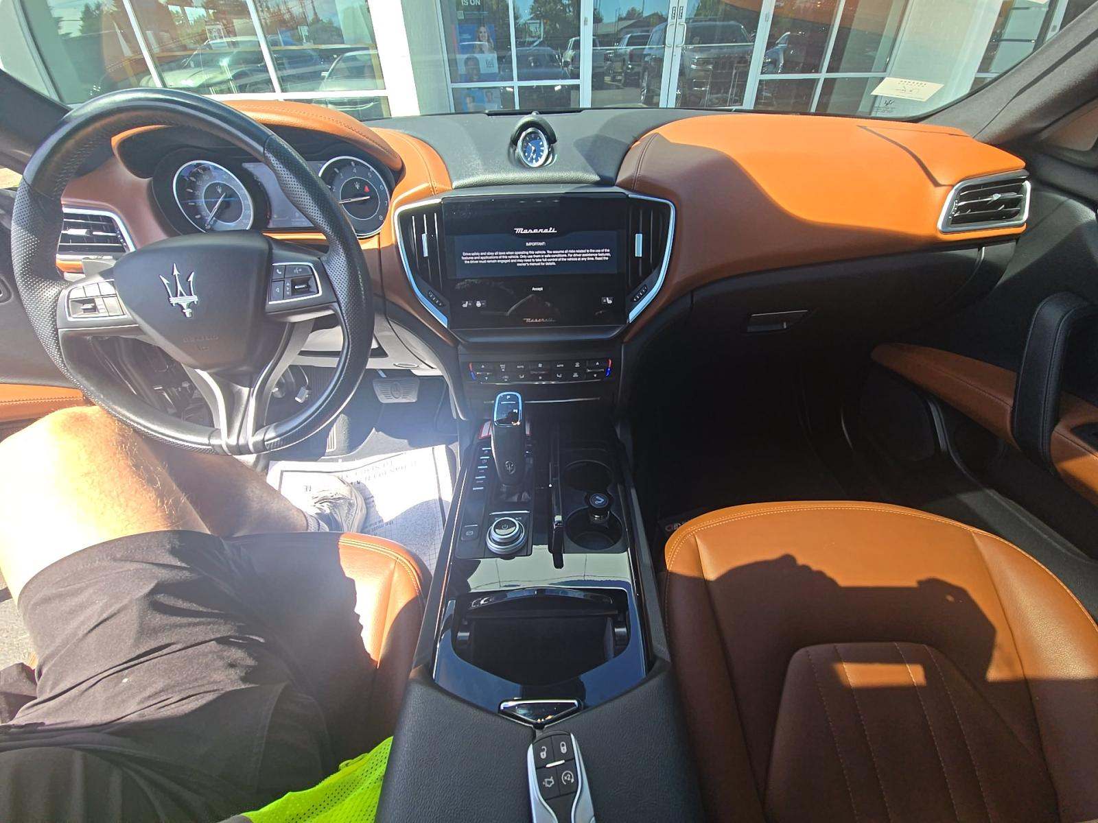 2021 Maserati Ghibli Base RWD