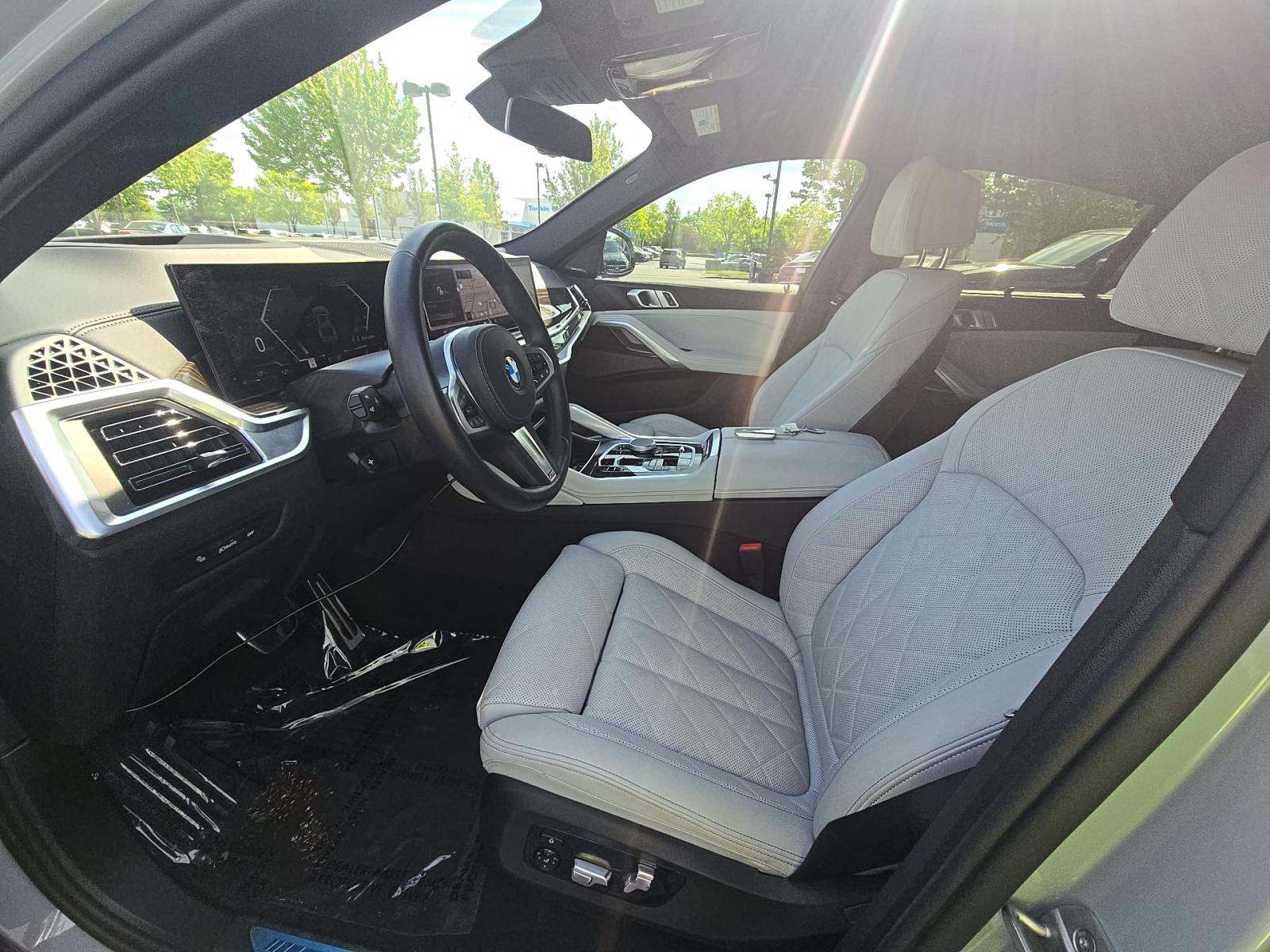 2025 BMW X6 xDrive40i AWD