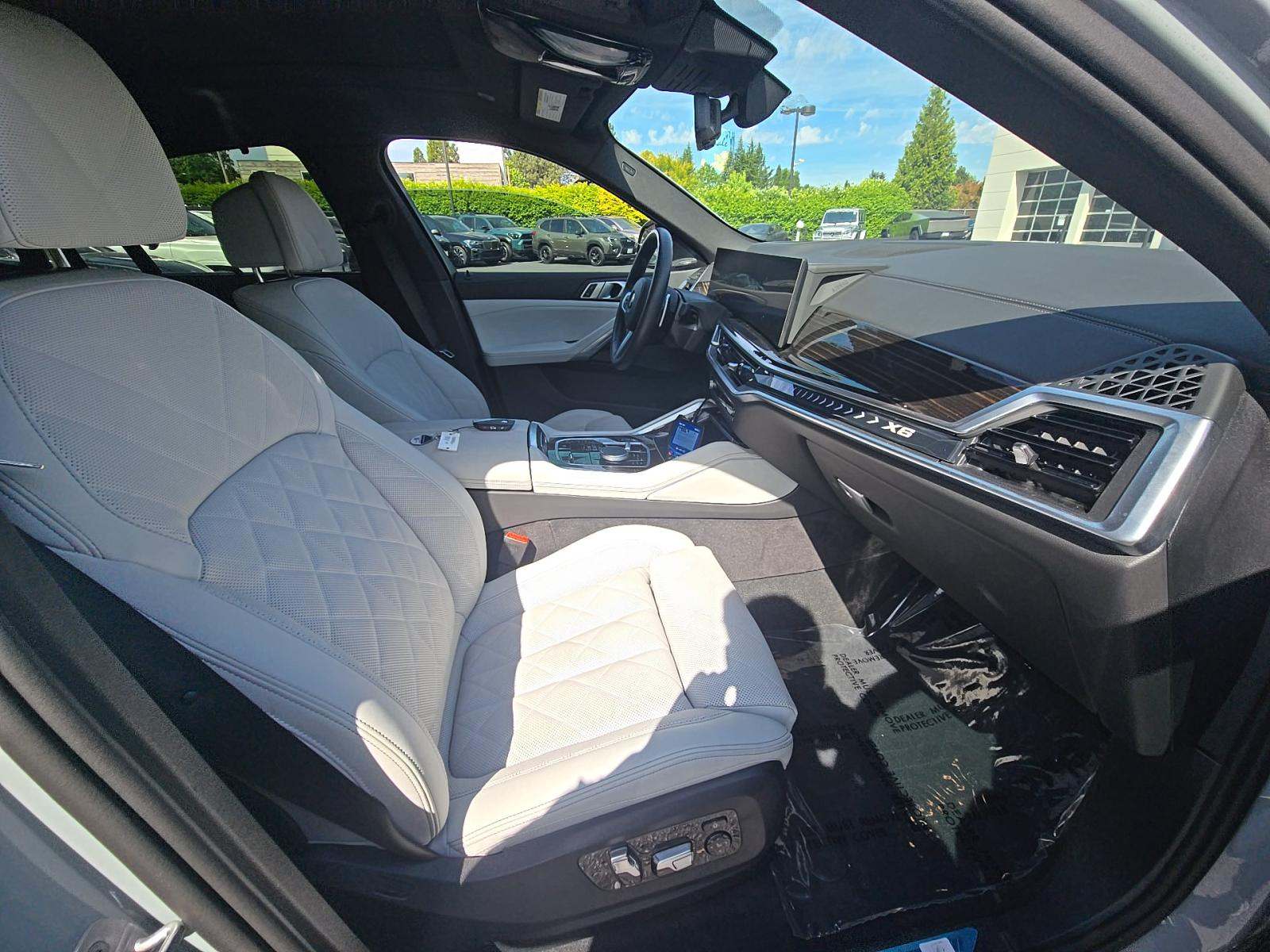 2025 BMW X6 xDrive40i AWD