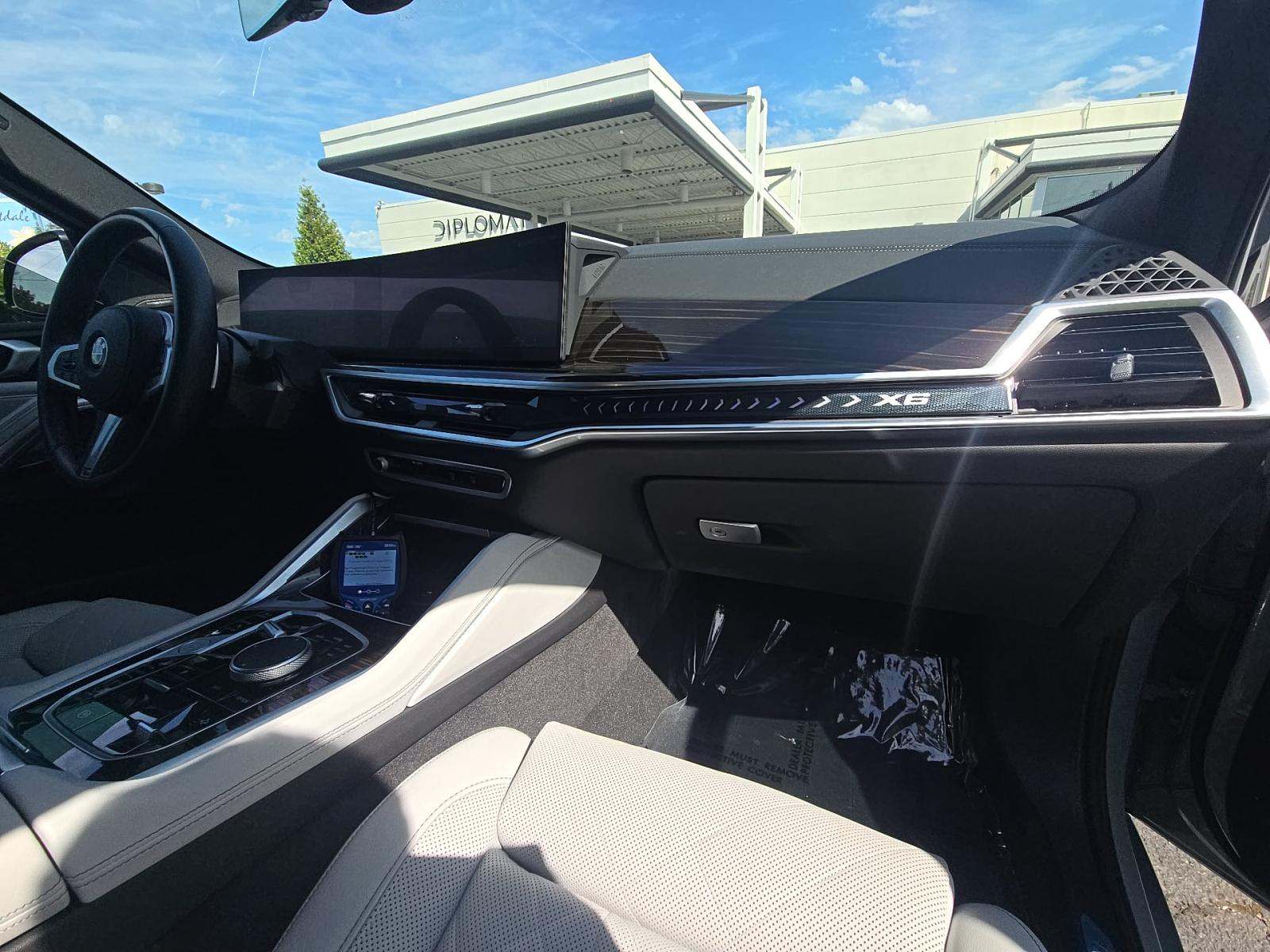 2025 BMW X6 xDrive40i AWD