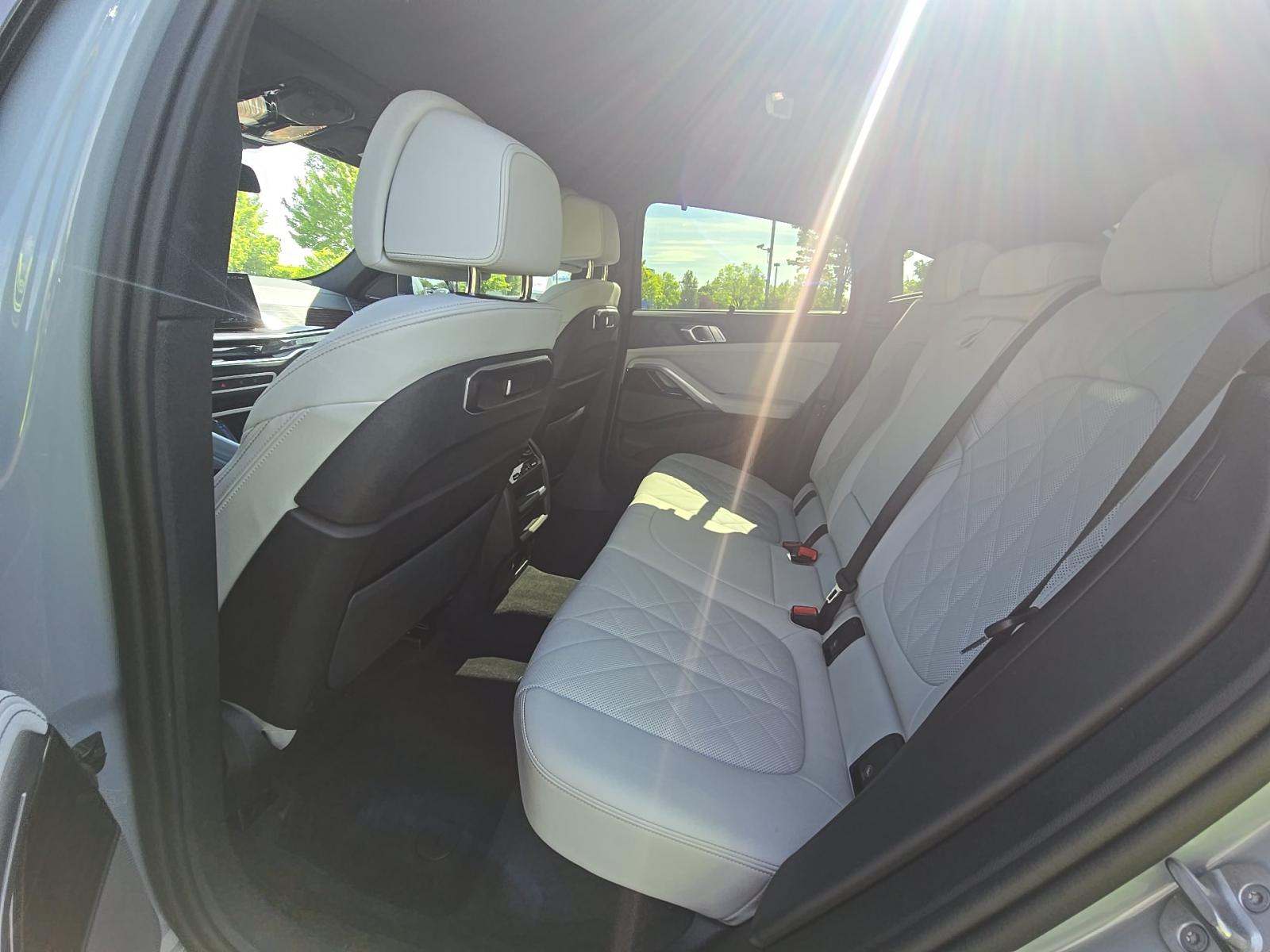 2025 BMW X6 xDrive40i AWD