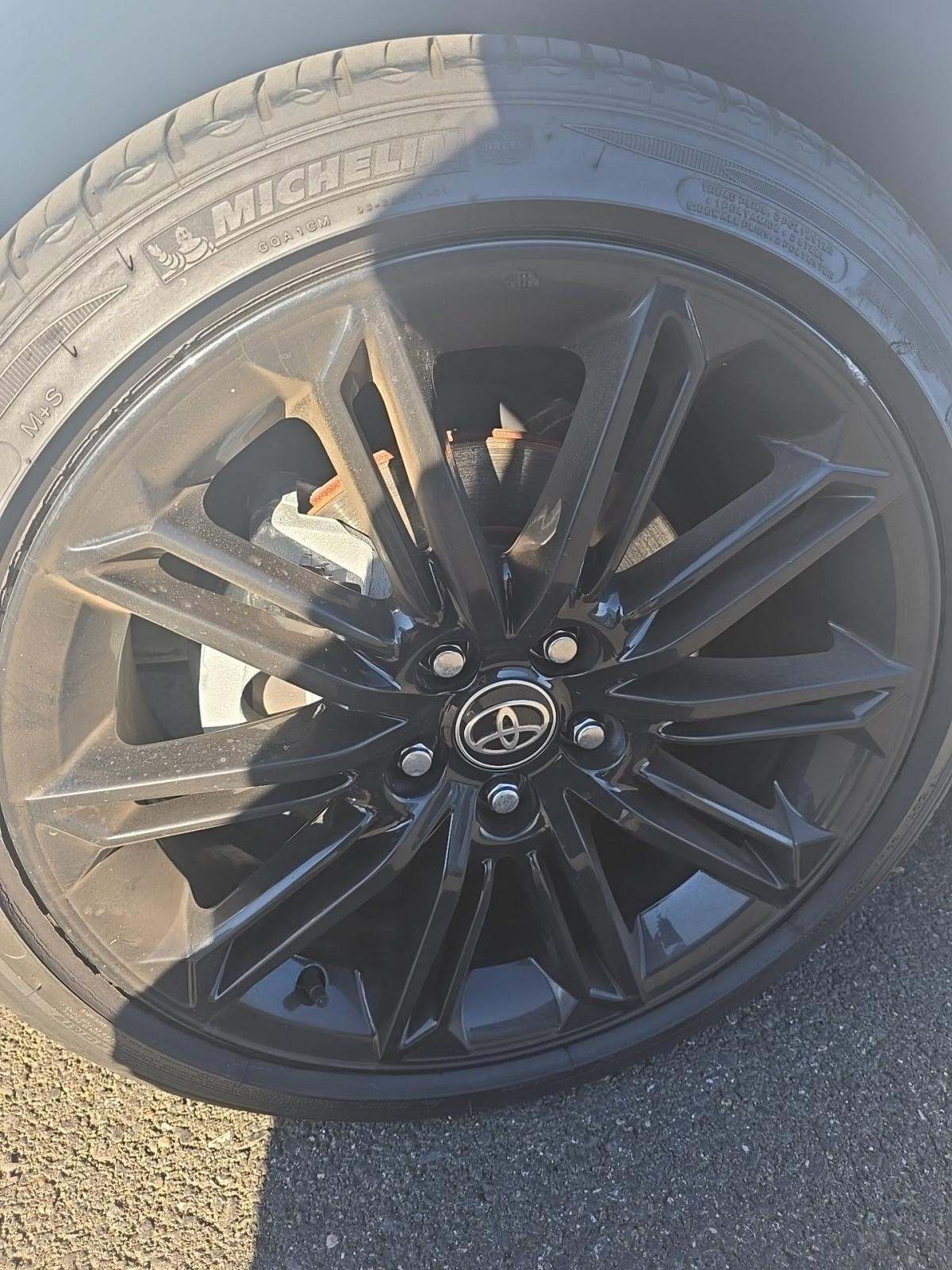 2022 Toyota Avalon Hybrid XSE Nightshade FWD