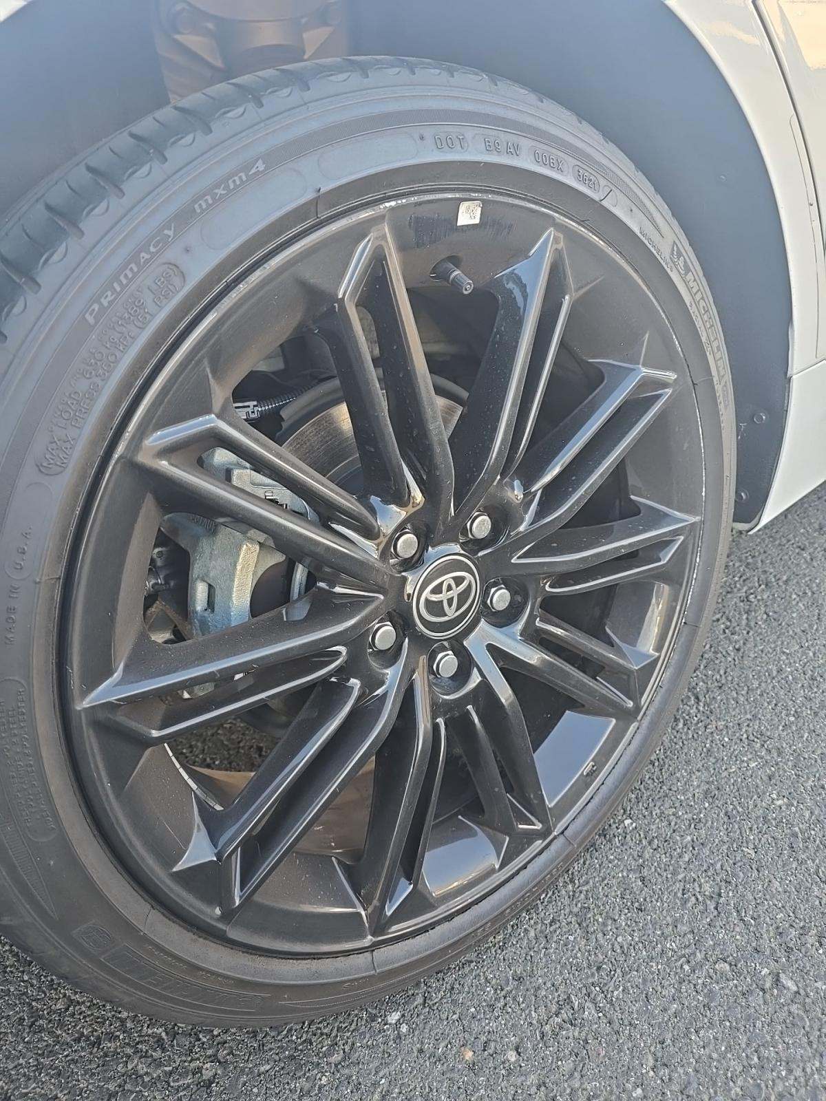 2022 Toyota Avalon Hybrid XSE Nightshade FWD