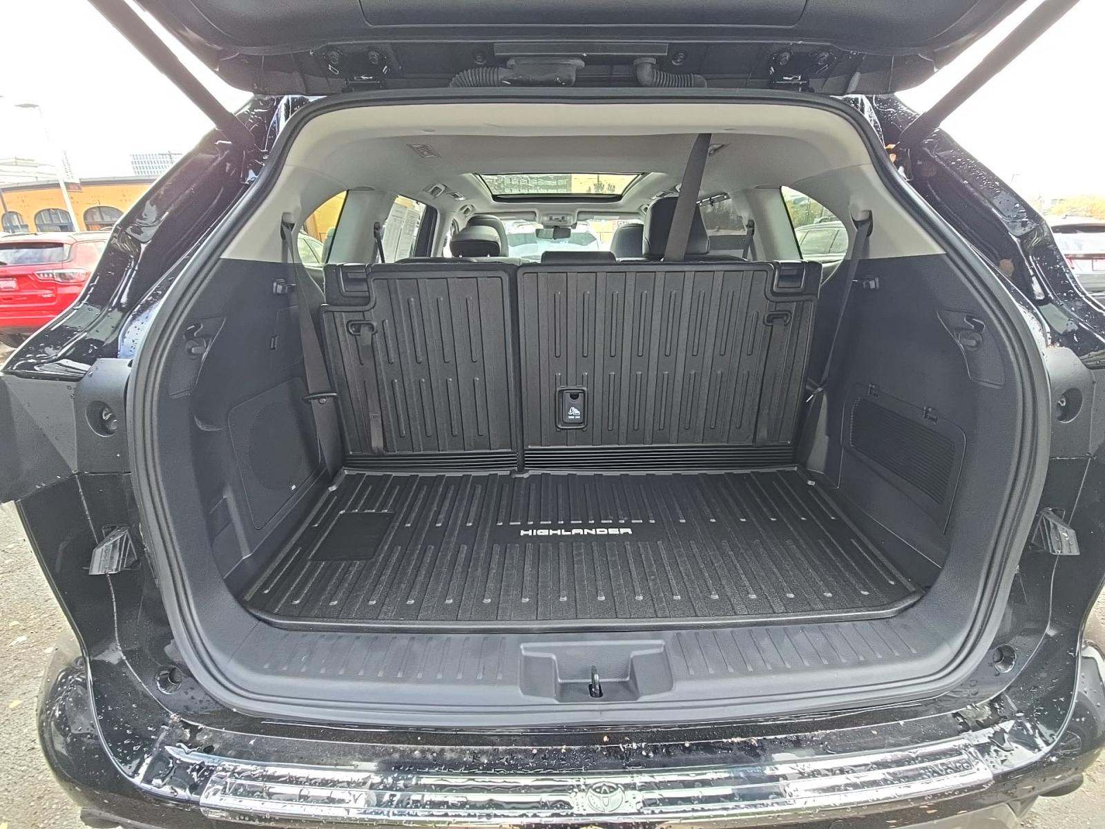 2024 Toyota Highlander Platinum AWD