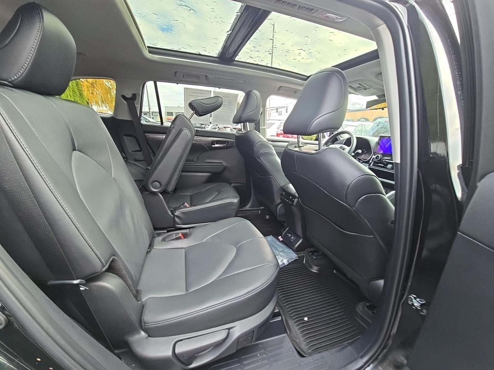 2024 Toyota Highlander Platinum AWD