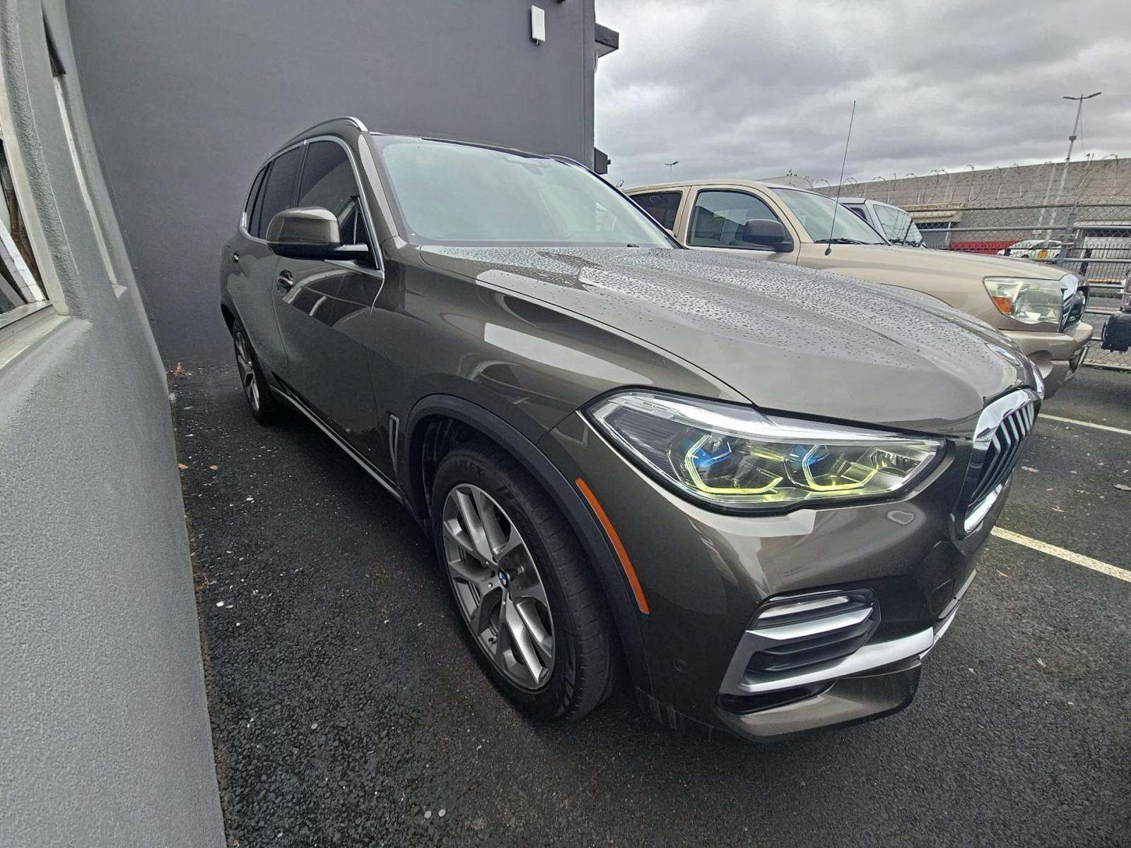 2021 BMW X5 xDrive40i AWD