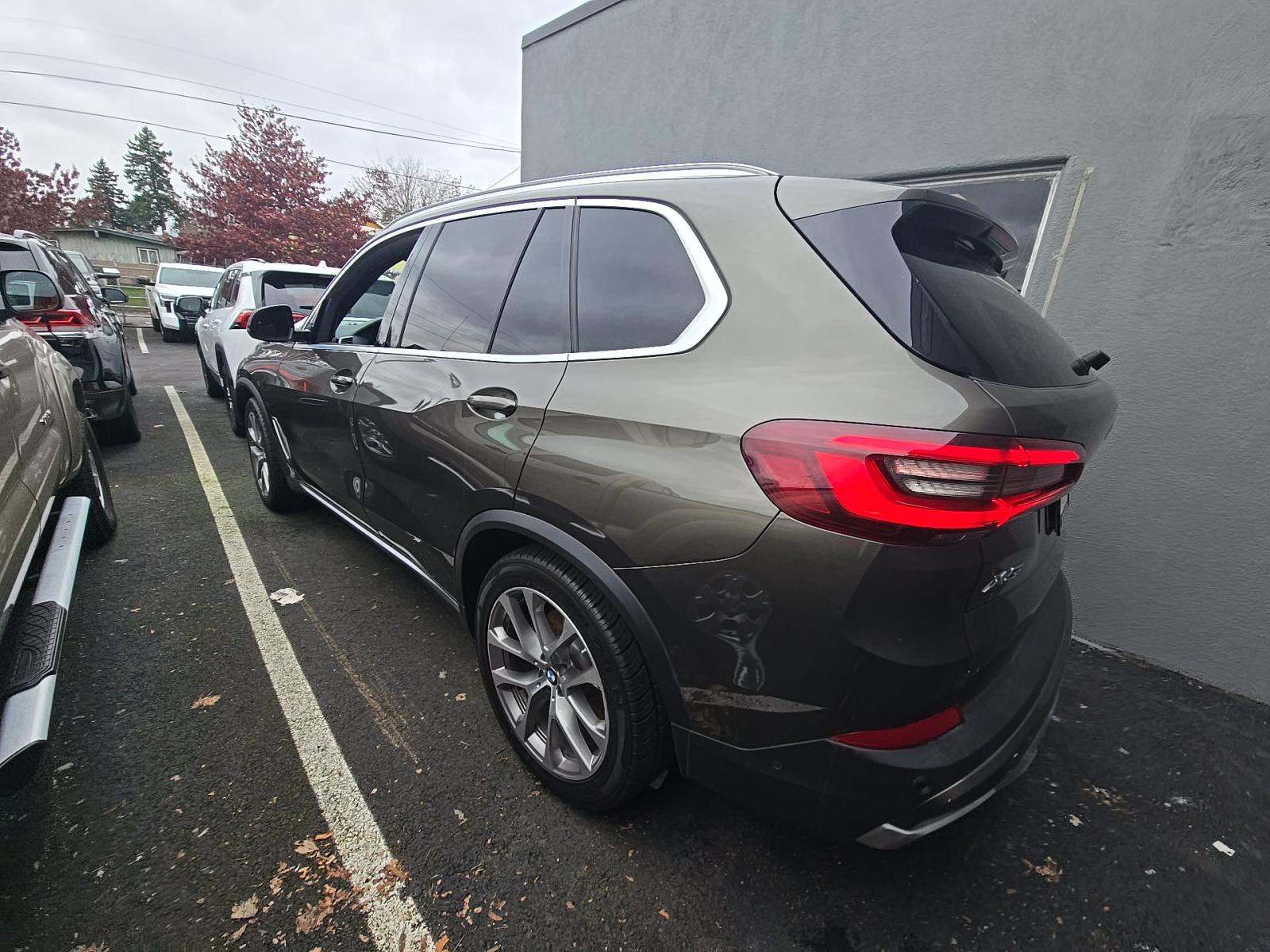 2021 BMW X5 xDrive40i AWD