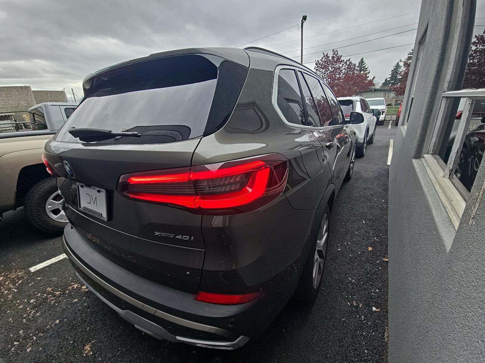 2021 BMW X5 xDrive40i AWD