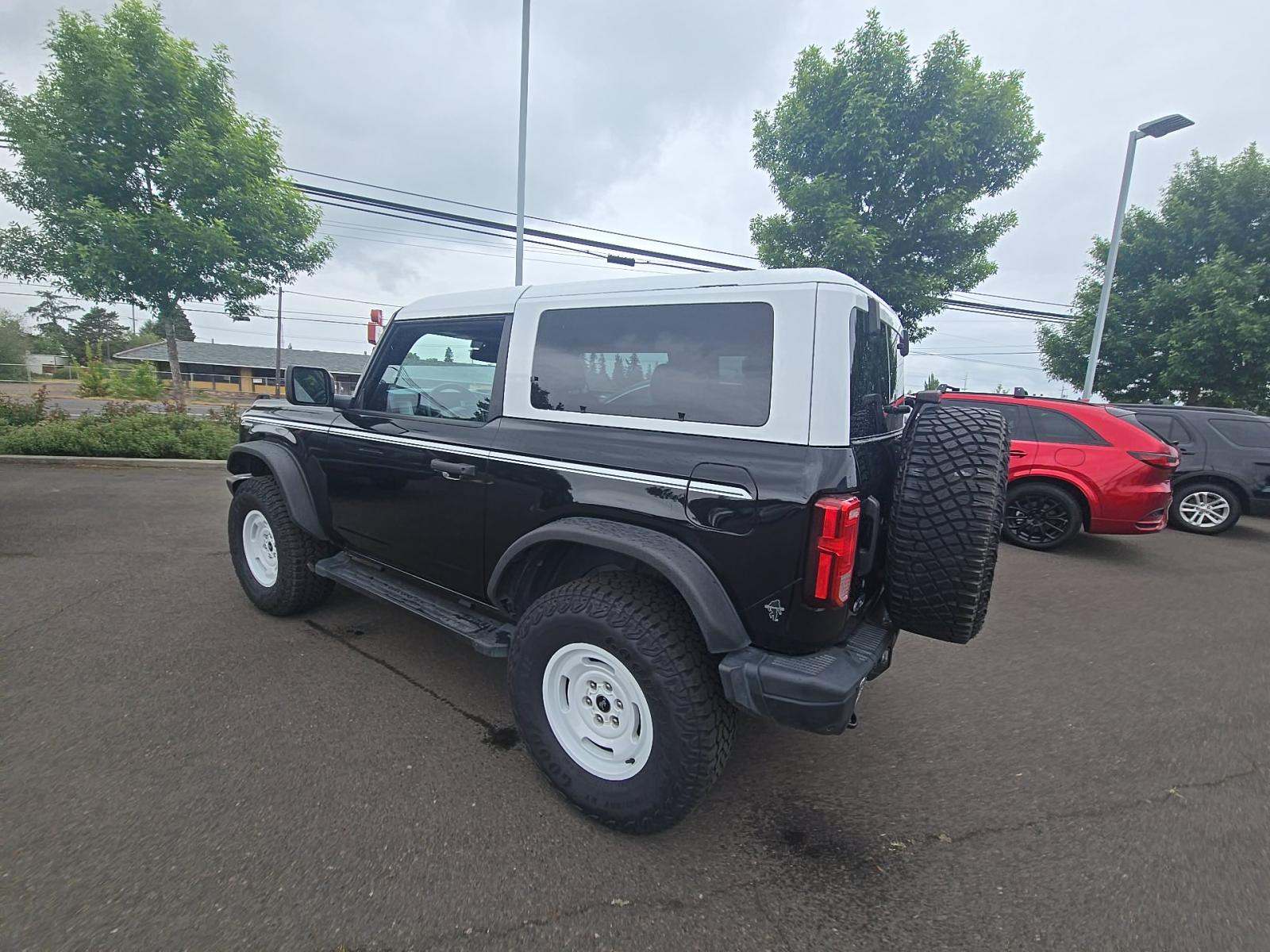 FORD BRONCO - 2
