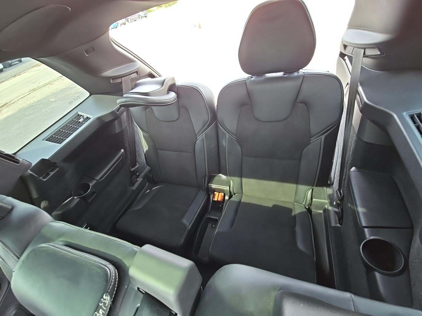 2019 Volvo XC90 T6 R-Design AWD