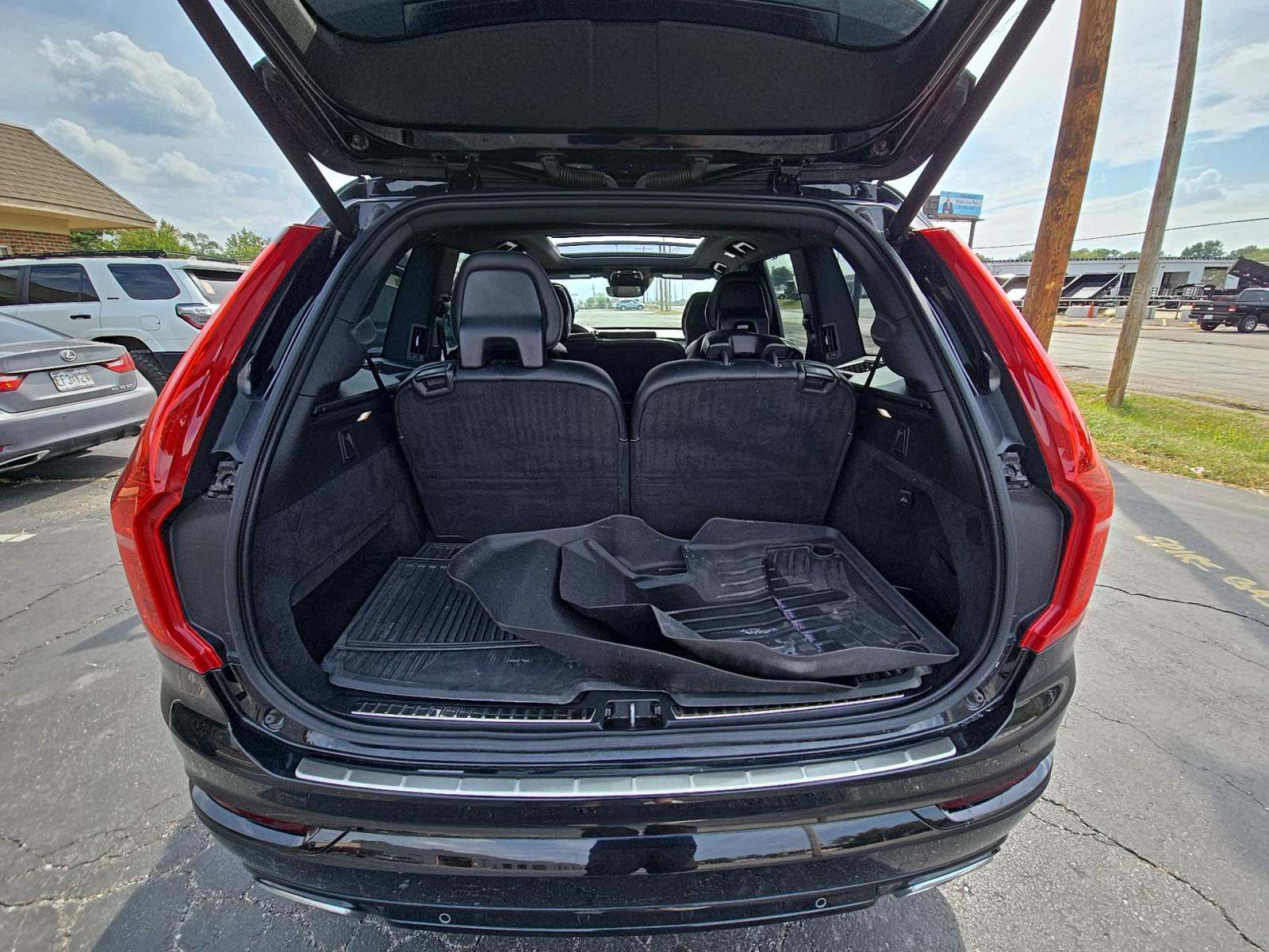 2019 Volvo XC90 T6 R-Design AWD