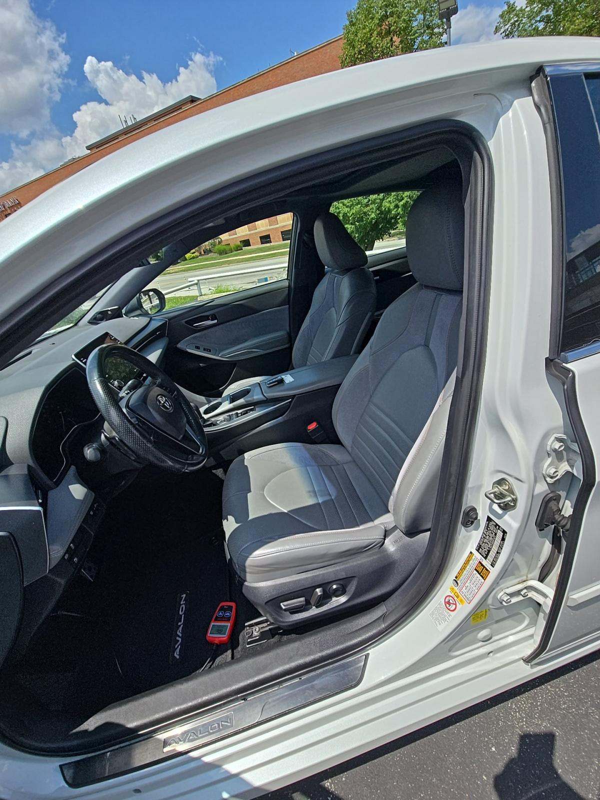 2019 Toyota Avalon XSE FWD