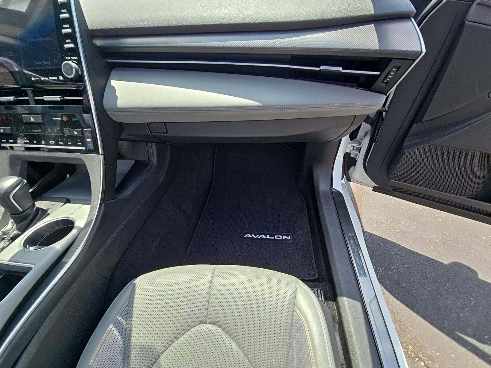 2019 Toyota Avalon XSE FWD