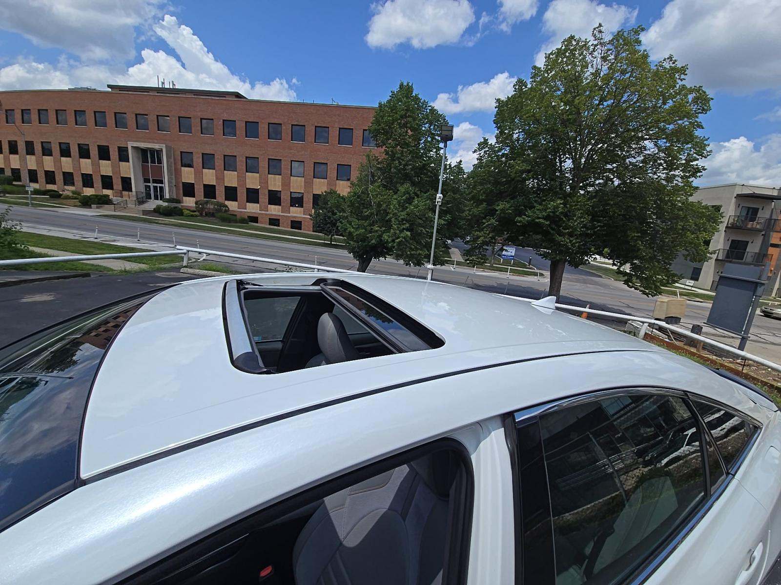 2019 Toyota Avalon XSE FWD