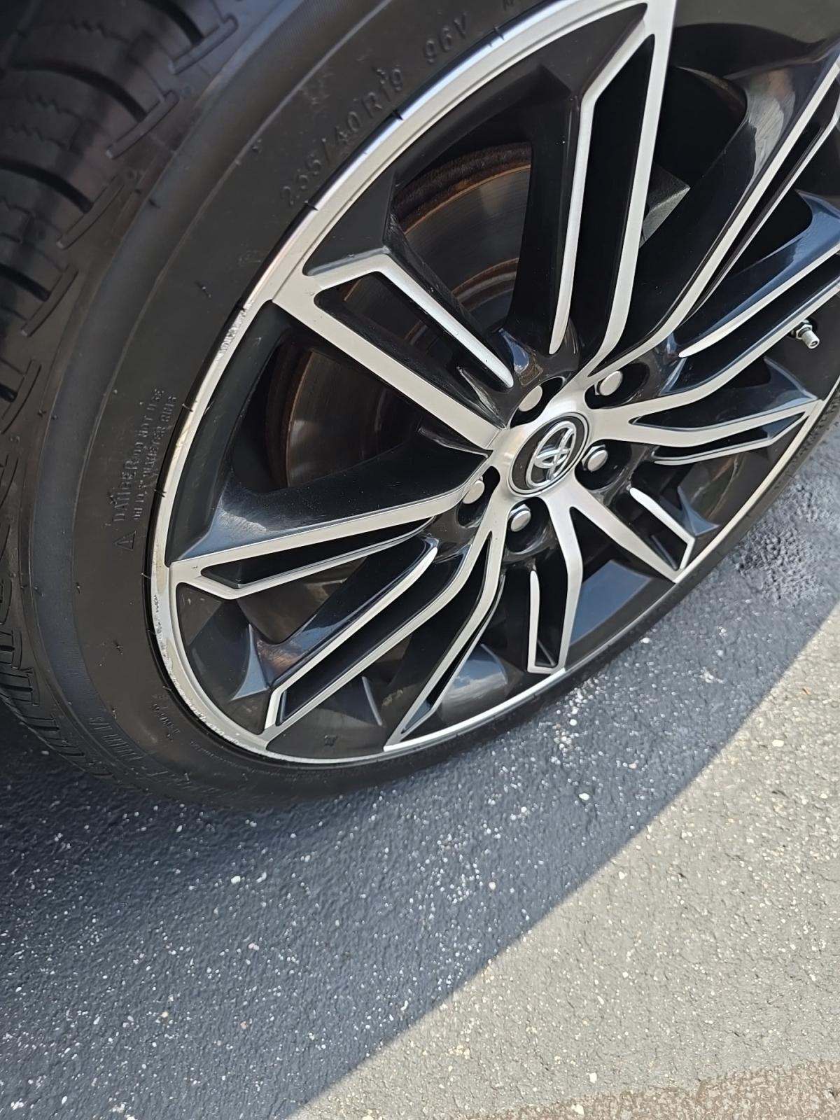 2019 Toyota Avalon XSE FWD