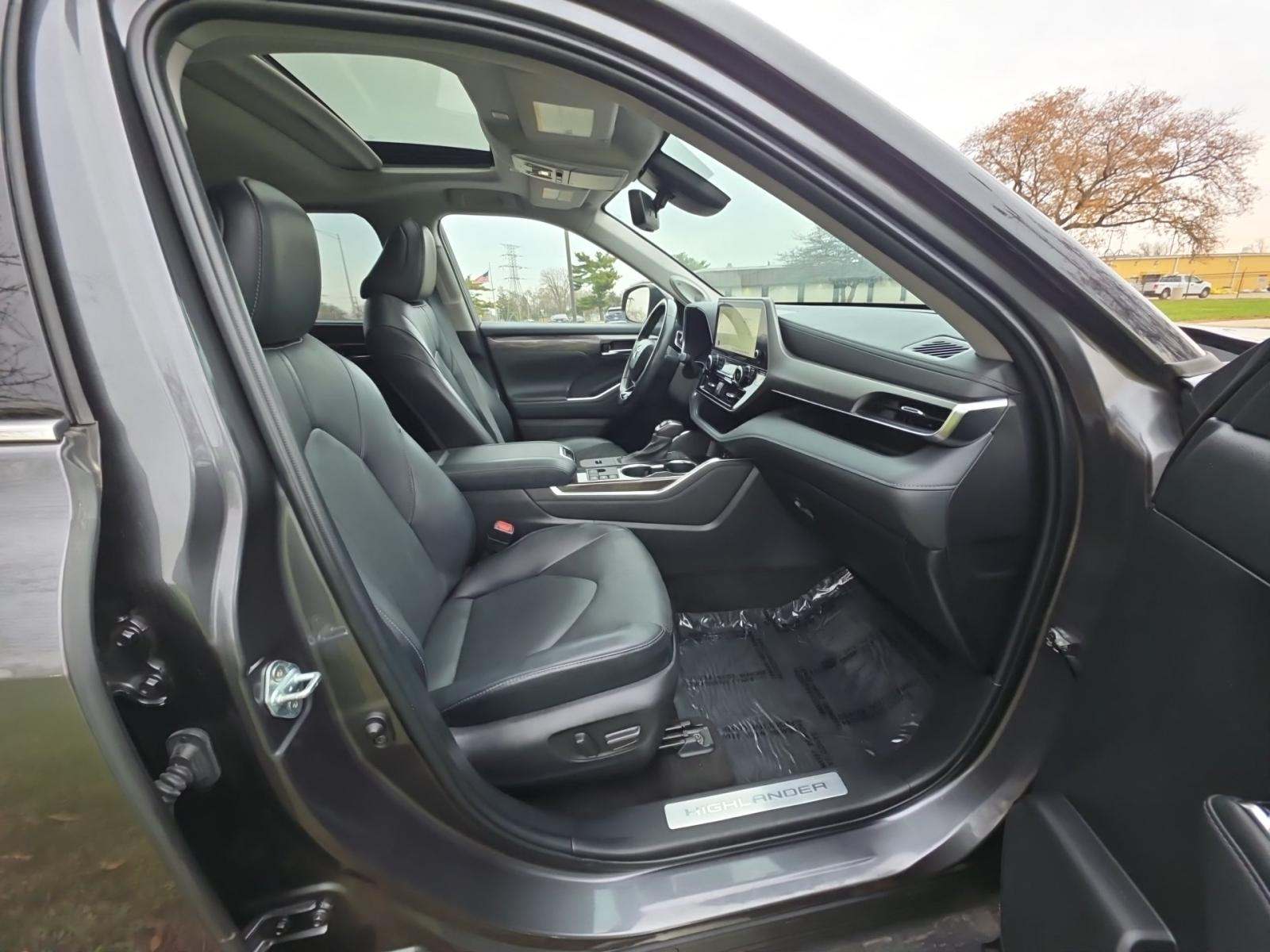 2023 Toyota Highlander Limited FWD