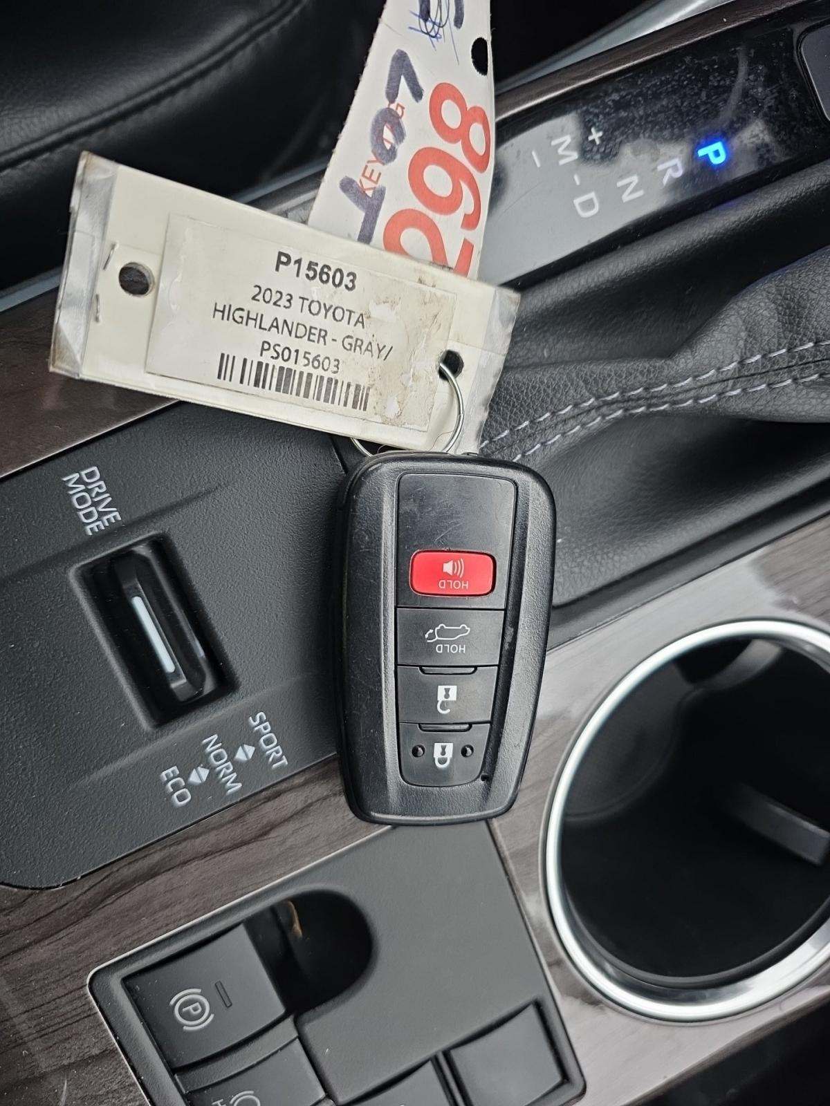 2023 Toyota Highlander Limited FWD