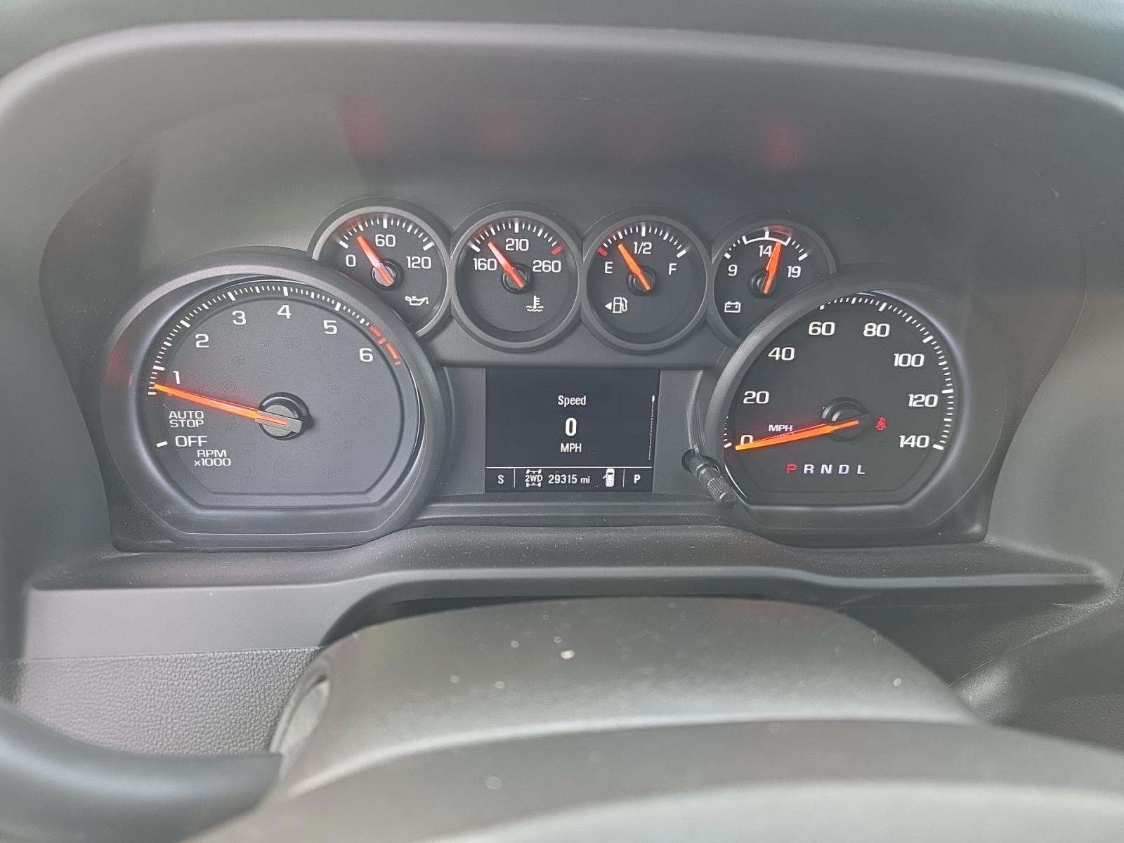 2022 Chevrolet Silverado 1500 Custom AWD