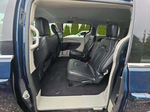 2022 Chrysler Pacifica Touring L AWD