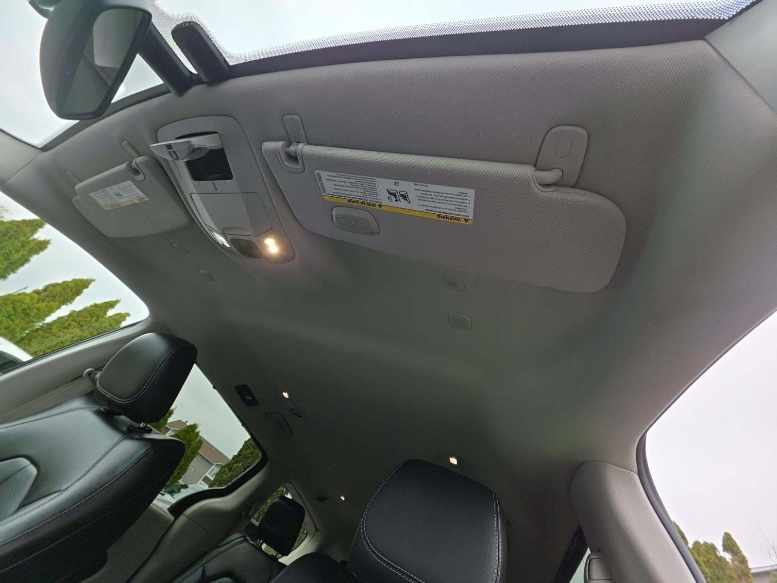 2022 Chrysler Pacifica Touring L AWD