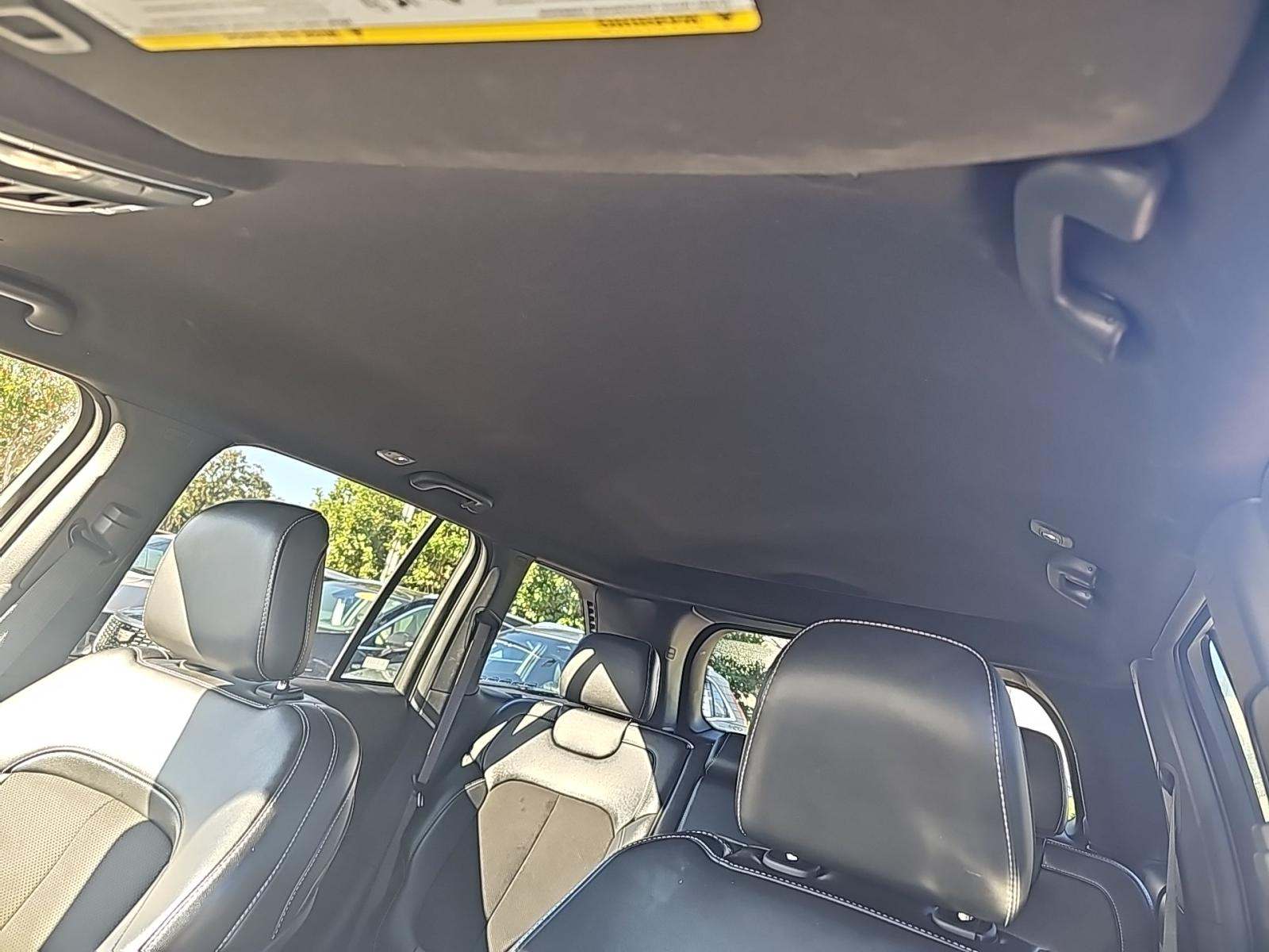 2023 Jeep Grand Cherokee Altitude AWD