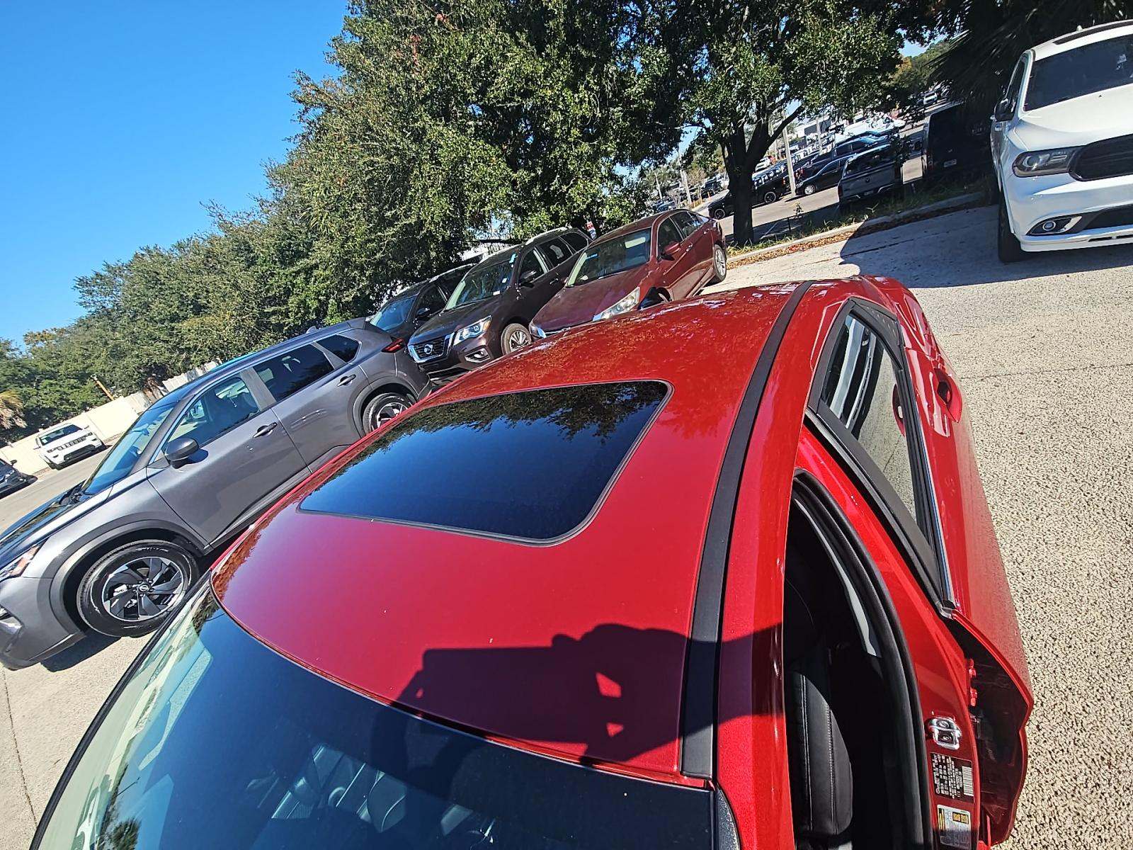 2024 Hyundai Elantra Limited FWD