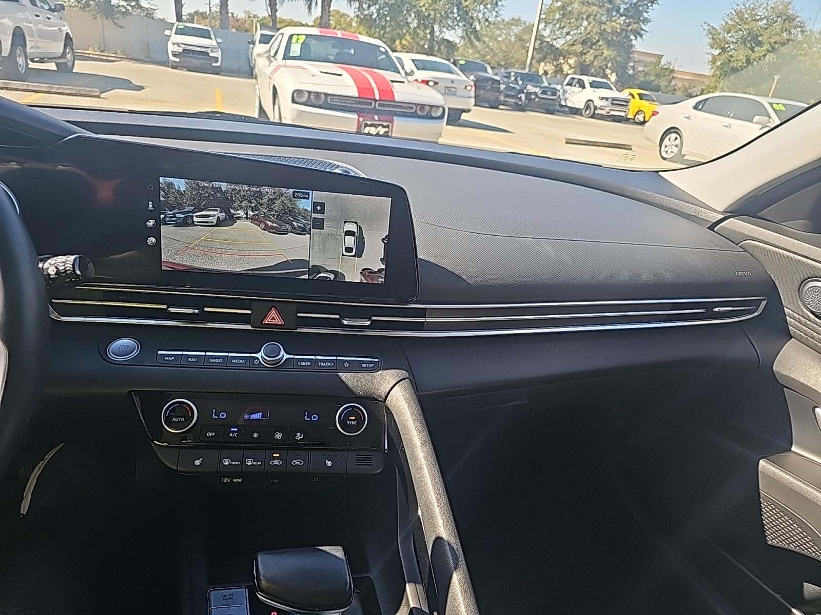 2024 Hyundai Elantra Limited FWD