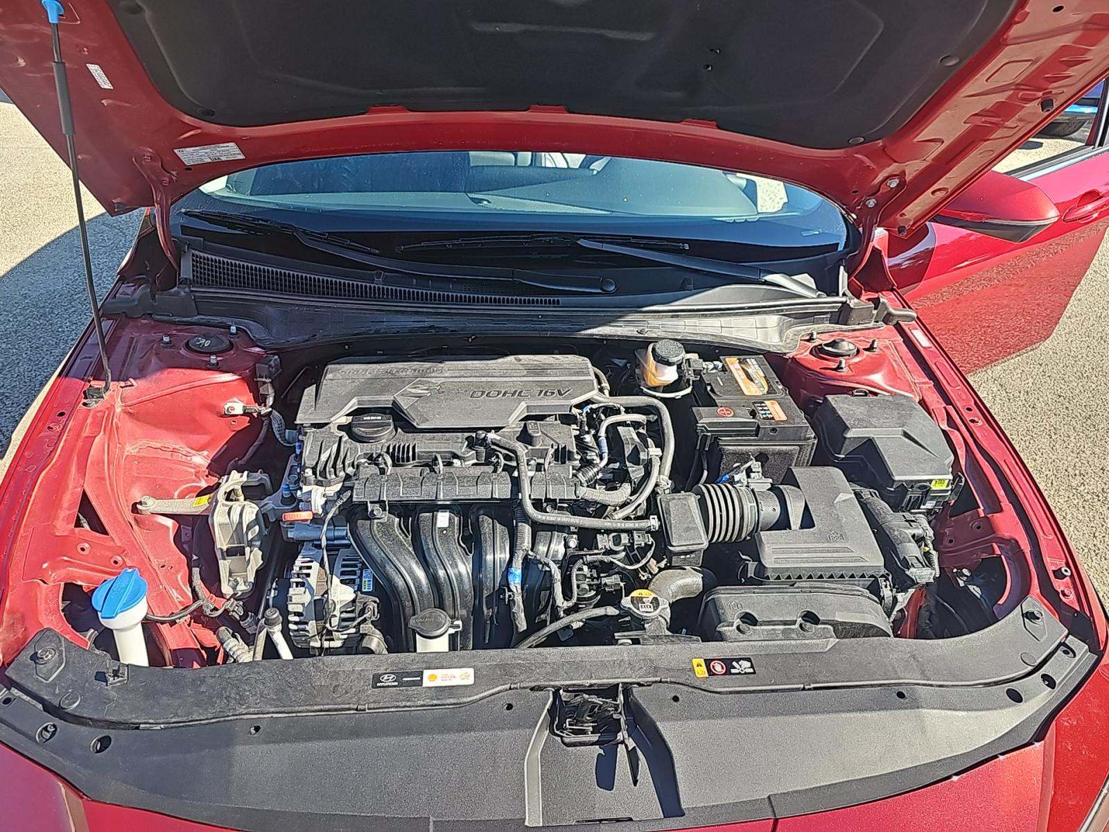 2024 Hyundai Elantra Limited FWD