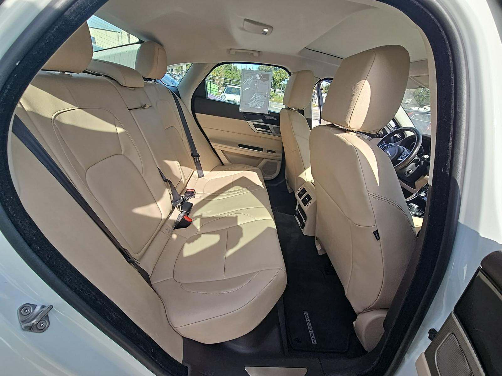 2018 Jaguar XF 25t Premium RWD