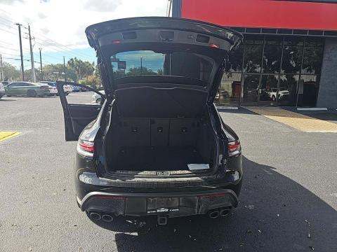 2022 Porsche Macan Base AWD