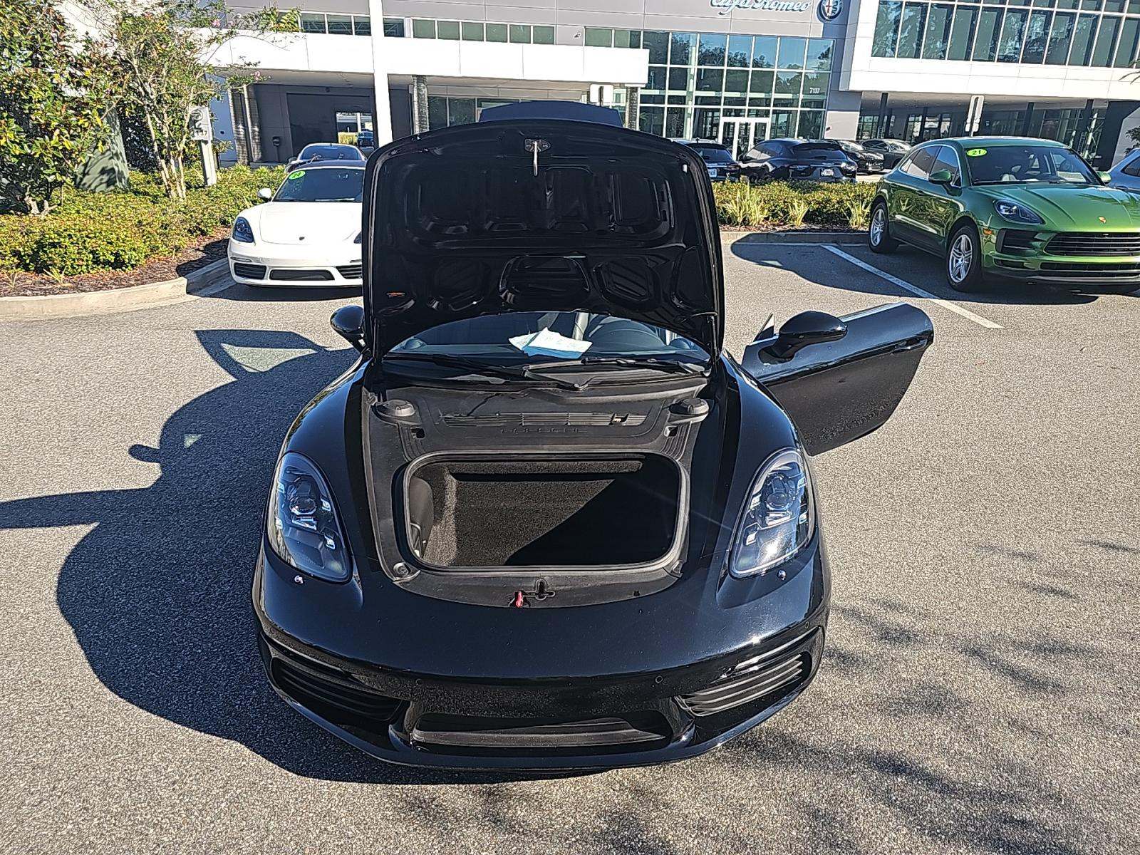 2024 Porsche 718 Cayman Base RWD