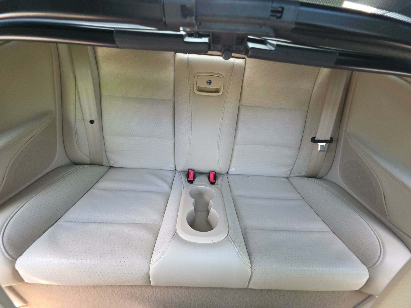 2013 Volkswagen Eos 2.0T Komfort FWD