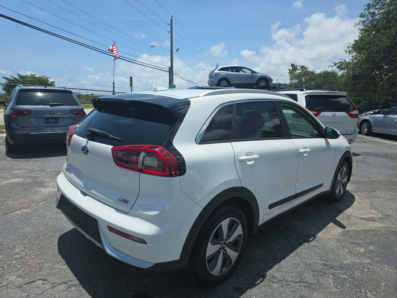 2018 Kia Niro LX FWD
