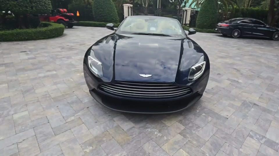 2020 Aston Martin DB11 V8 Convertible