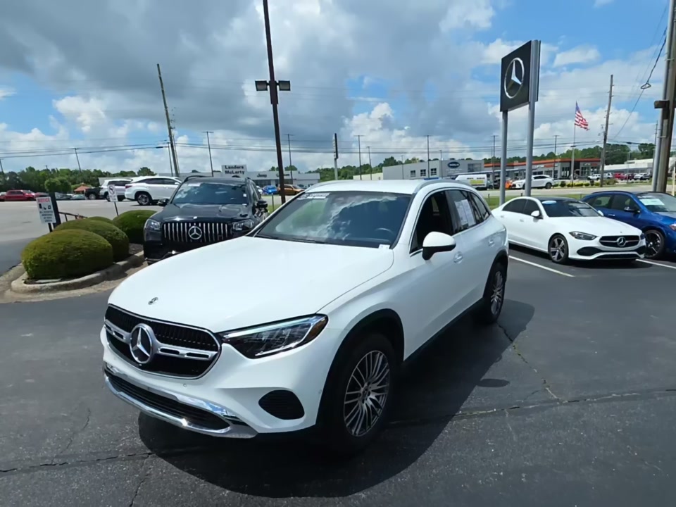 2025 Mercedes-Benz GLC GLC 300 RWD