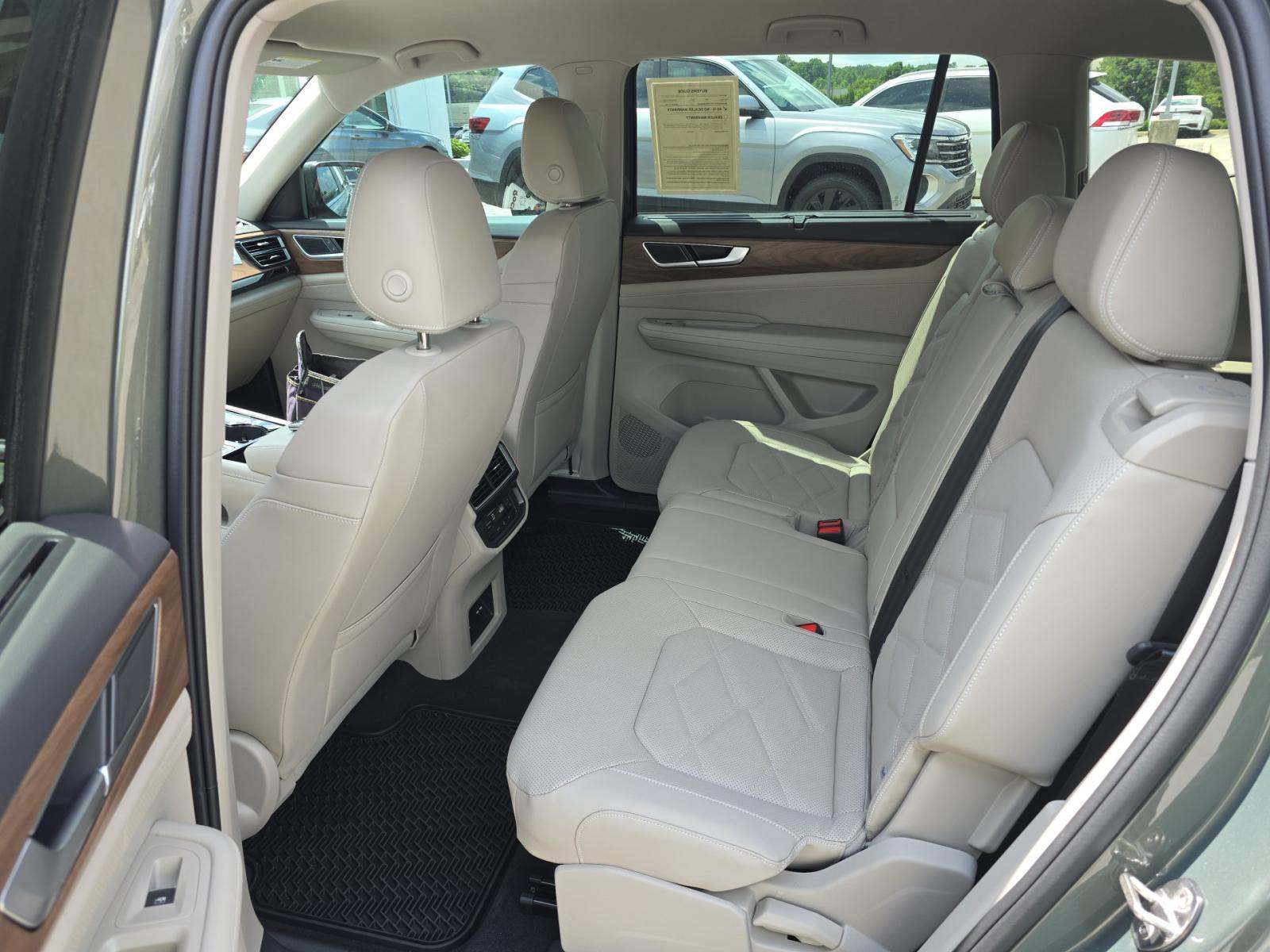 2026 Volkswagen Atlas 2.0T SE FWD