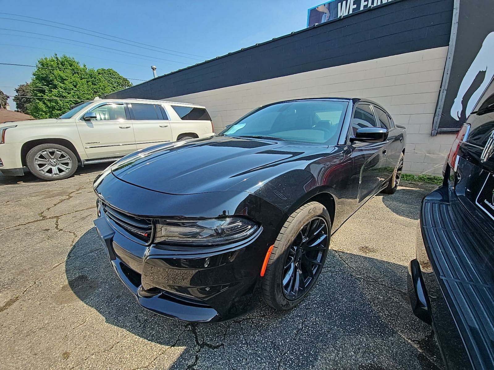 2020 Dodge Charger SXT RWD