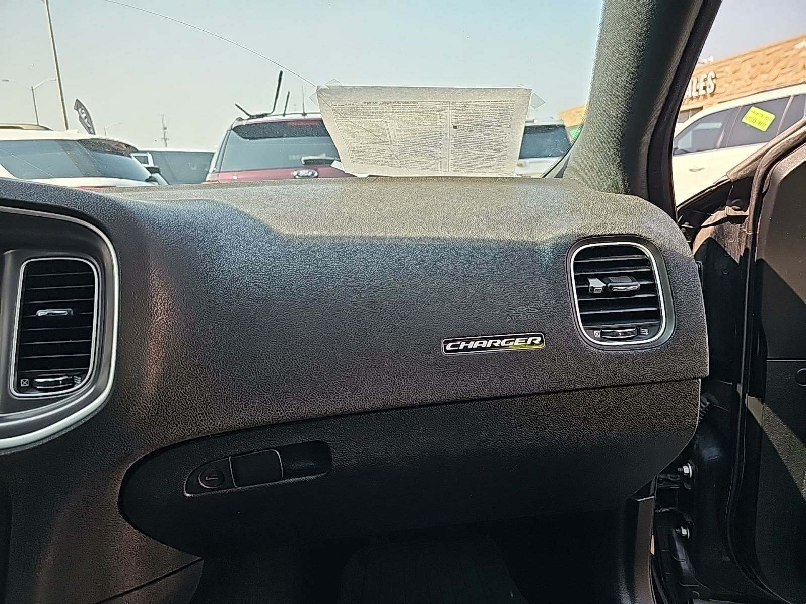 2020 Dodge Charger SXT RWD